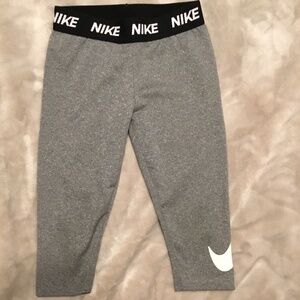 Nike Crop Pants